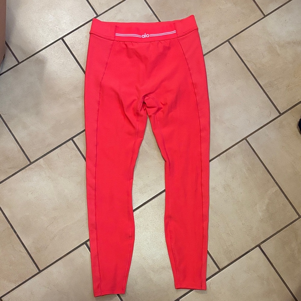 ALO Yoga Leggings size medium